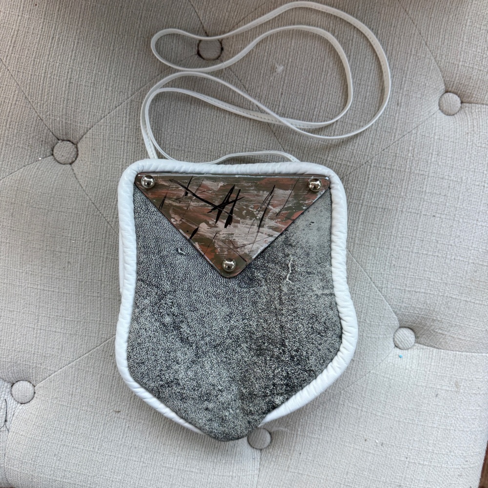 Patricia Smith Designs
Vintage Moon Bags Patricia Smith Designs
Crossbody Bage®
